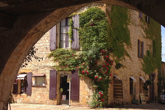 Bordeaux to Lascaux and Dordogne Valley Private Sightseeing Tour - Traveler Photos