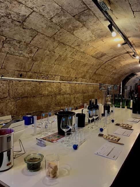Bordeaux: Wine Blending Workshop with Tasting and Souvenir - Why This Experience Is Worth Considering