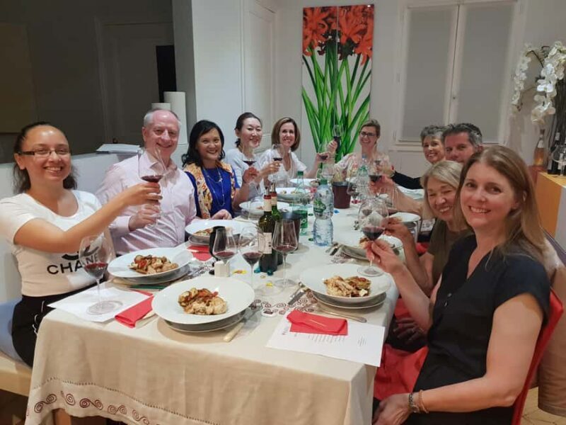 Bordeaux: Wine Tasting with Dinner in a Private Apartment - Bordeaux: Wine Tasting with Dinner in a Private Apartment – Review