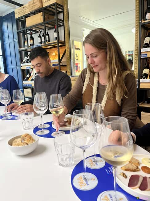 Bordeaux wine tasting workshop with food and wine pairings - FAQs