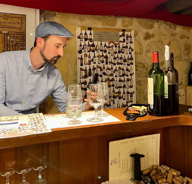 Bordeaux Wines : Tasting With 4 White Wines and Cheese - Discovering the Terroir: Nuances in the Wine Selection