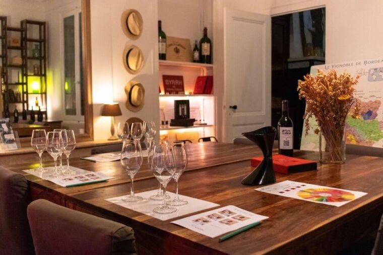 Bordeaux:Wine Masterclass & Blending Workshop With Appetizer - Wine Tasting and Appetizers
