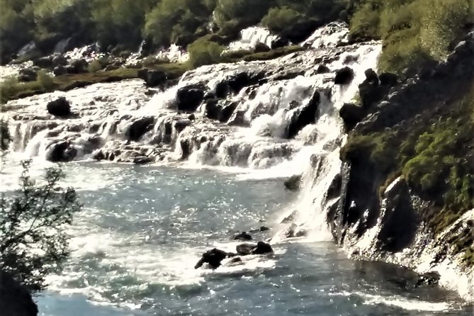 Borgarfjordur - Private Tour - Exploring the Town of Borganes