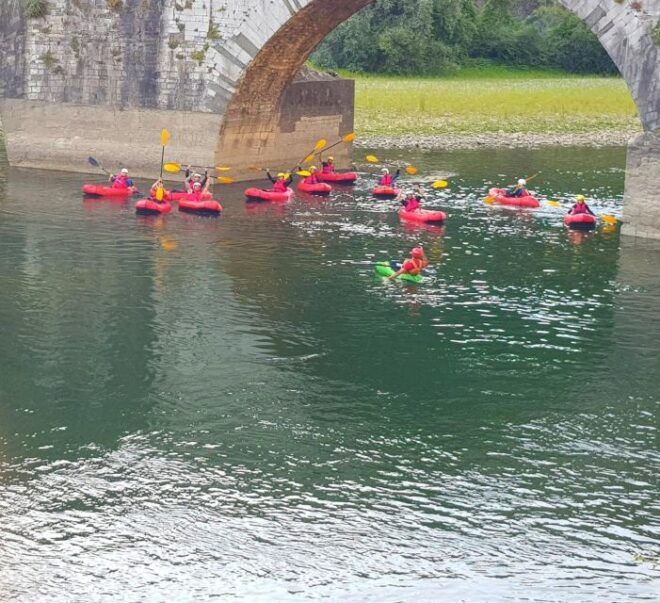 Borgo a Mozzano: Kayak Tour Under the Devils Bridge - Tour Inclusions