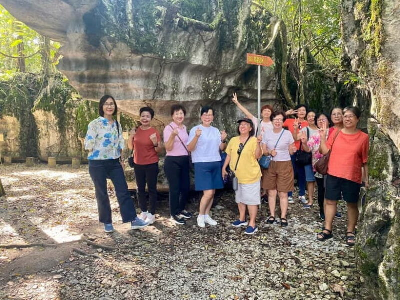 Borneo: 7-Day Sarawak and West Kalimantan Discovery Tour - FAQs