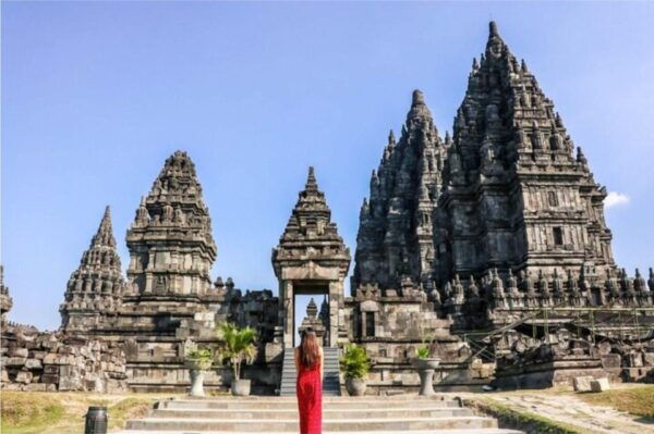 Borobudur All Access & Prambanan Guided Tour With Entry Fees - Important Information