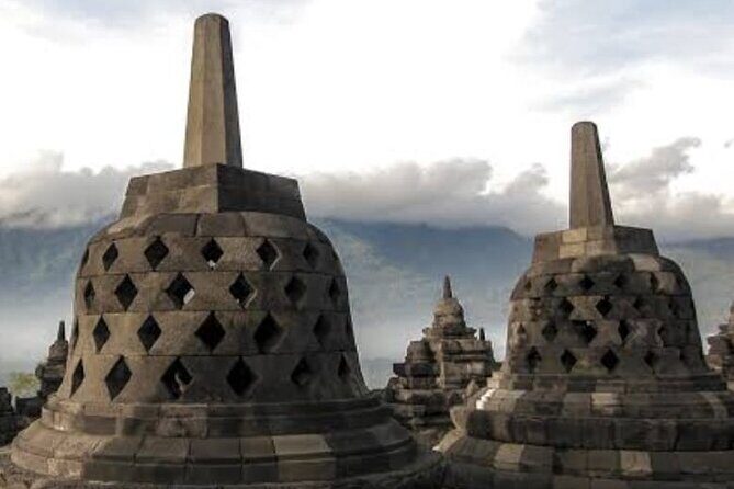 Borobudur and Prambanan Private Full Day Tour with Palace Visit - The Itinerary: A Day Filled with Wonders