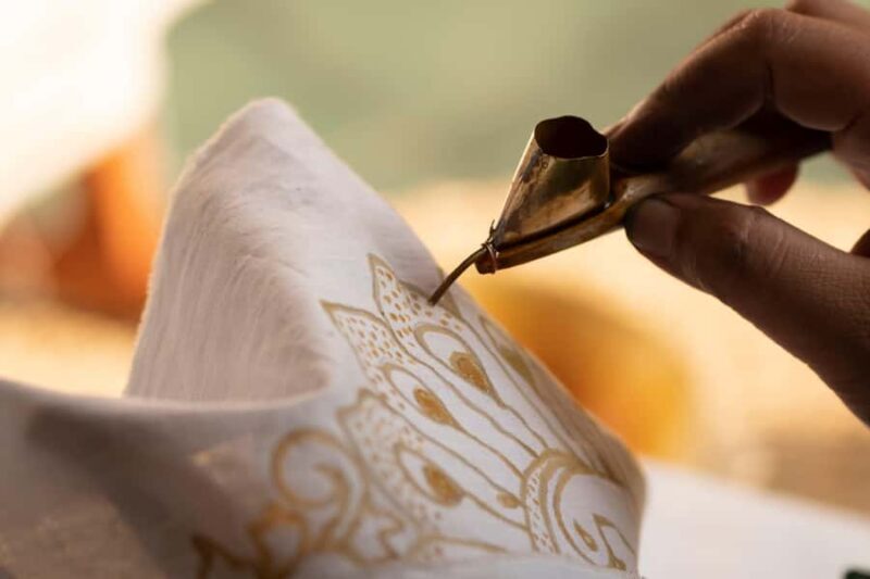 Borobudur and Prambanan Temples with Batik Workshop - Good To Know