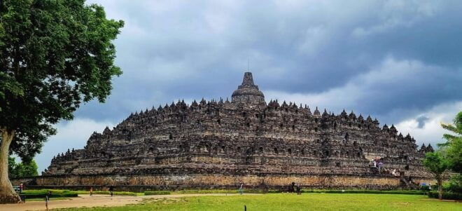 Borobudur Climb To The Top, Prambanan & Ramayana Ballet - Tips and Recommendations