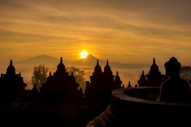 Borobudur Climb To the top & Prambanan Temple All Inclusive Tour - FAQ