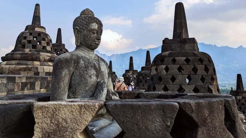 Borobudur Climb to the Top & Prambanan with Ticket Included - An In-Depth Look at the Itinerary