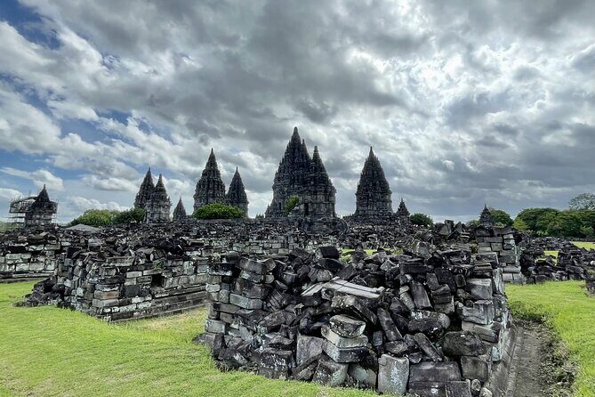 Borobudur Climb Up and Prambanan Temple Tour All Inclusive - Final Word