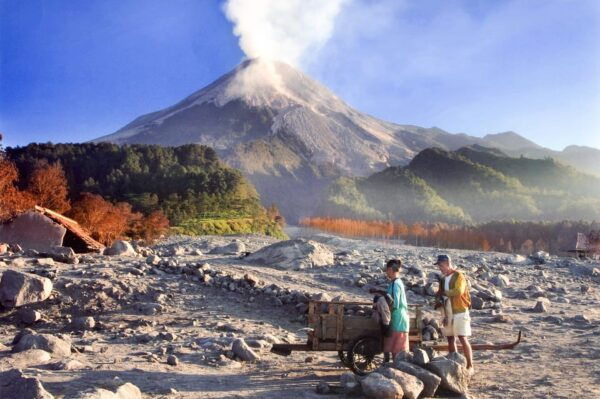 Borobudur Climb Up, Merapi Jeep & Prambanan With Entry Fees - Customer Reviews and Feedback