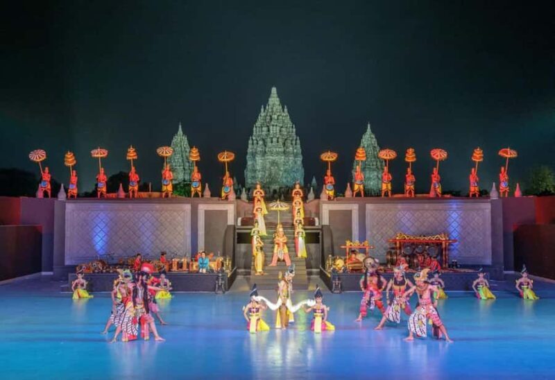Borobudur Climb Up , Prambanan Tour and Ramayana Ballet - The Sum Up