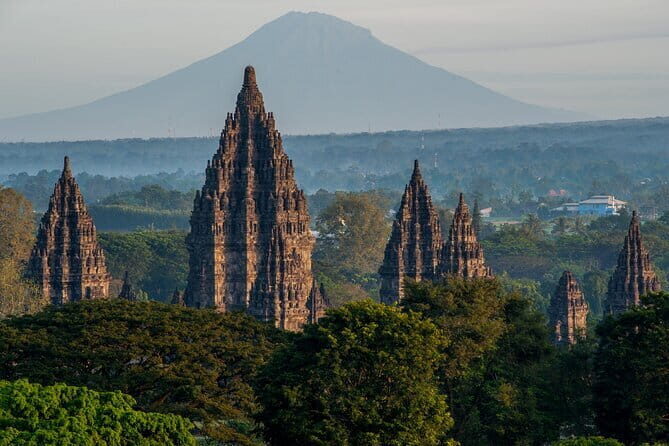 Borobudur (Climb Up), Sultan Palace - Tamansari, Prambanan Tour - Authentic Experiences and Tips from Reviewers