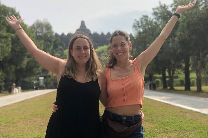 Borobudur Full Climb Up Access and Selogriyo Rice Terrace Tour - Exploring Borobudur: Indonesia’s Magnificent Buddhist Monument
