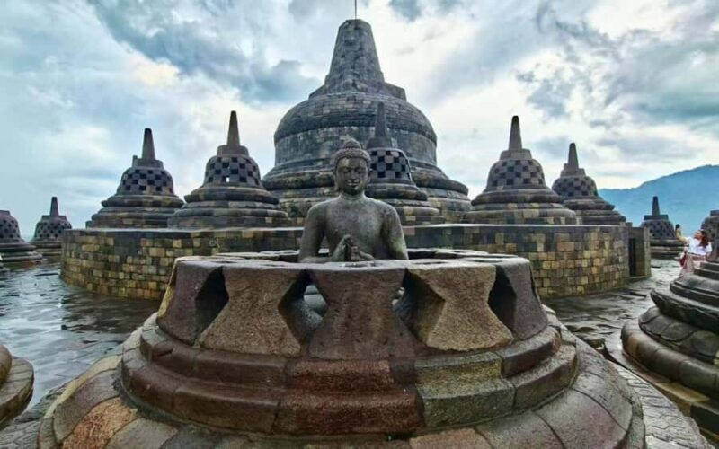 Borobudur: Guided Countryside Cycling Tour with Tastings - Who Is This Tour Best For?