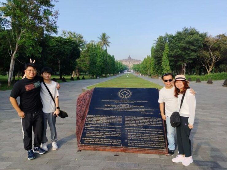Borobudur Merapi Lava Tour and Prambanan Transport - Key Points
