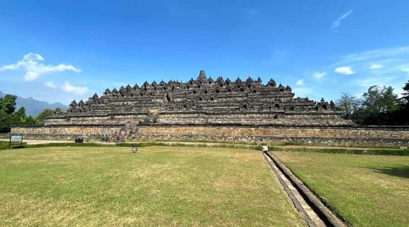 Borobudur, Prambanan, Plaosan, & Ijo Temple Sunset - An In-Depth Look at the Java Temple Adventure