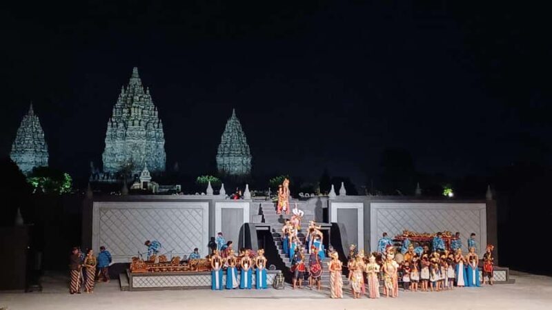 Borobudur, Prambanan Sunset & Ramayana Ballet a Day Tour - What’s Not Included & Tips