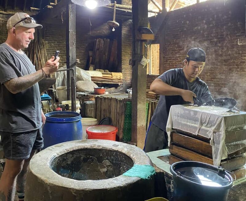 Borobudur Sunrise and Village Tour Private - FAQs