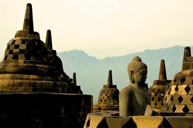 Borobudur Sunrise From Inside the Temple Exclusive Access - Good To Know