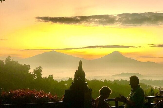 Borobudur Sunrise From Setumbu Hill and Great Temples Tour - Inclusions