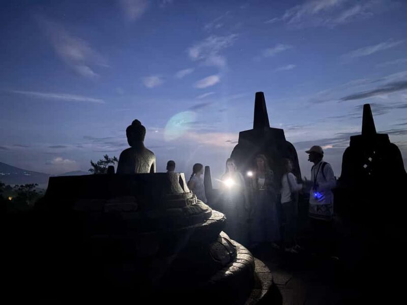 Borobudur Sunrise Guided Tour With Transfer and Breakfast - The Sum Up