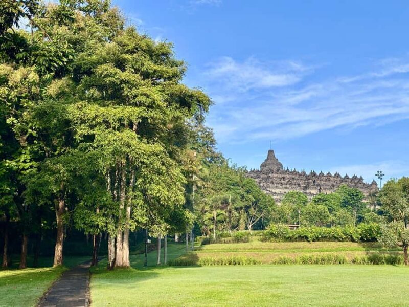 Borobudur Sunrise Guided Tour With Transfer and Breakfast - FAQ