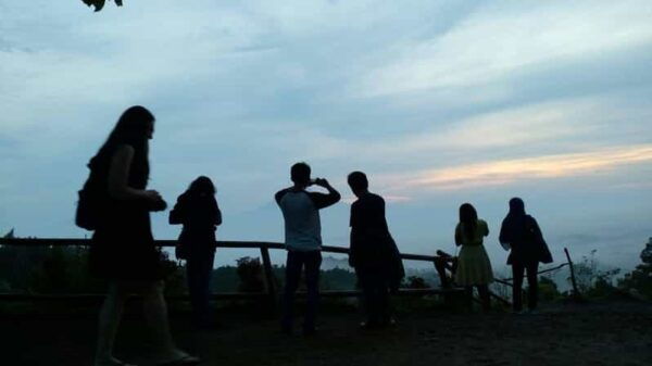 Borobudur Sunrise, Merapi Jeep Tour, and Prambanan - Travel Tips