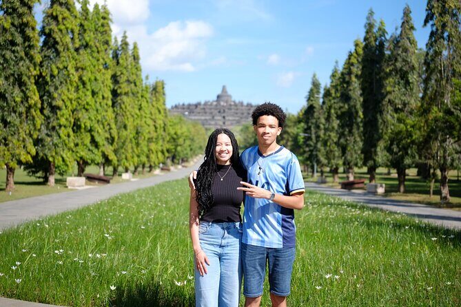Borobudur Sunrise On Temple Structure Guided Tour With Breakfast - Why Choose This Tour?