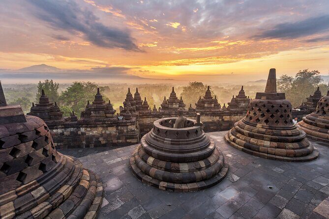 Borobudur Sunrise Tour at the Temple - Good To Know