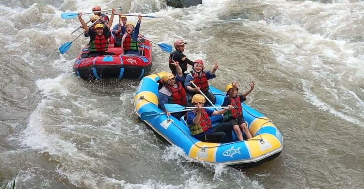 Borobudur Temple & Elo Rafting Tour. - Locations and Itinerary