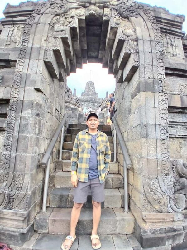 Borobudur Temple Tour - Introduction to Borobudur: An Icon of Indonesia