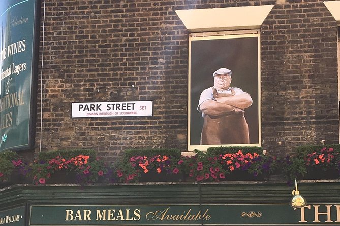 Borough Market and Beyond - Vibrant Stalls and Culinary Delights