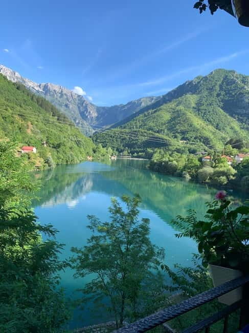 Bosnia Explorer Tour: Highlights of Mostar & Tito's Bunker - A Closer Look at the Bosnia Explorer Tour