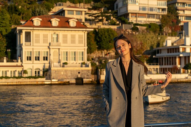 Bosphorus Afternoon Cruise on Yacht - With Live Guide - Notable Landmarks Along the Bosphorus
