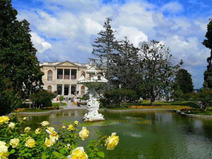 Bosphorus Cruise and Dolmabahçe Palace Tour Full Day - Booking Information