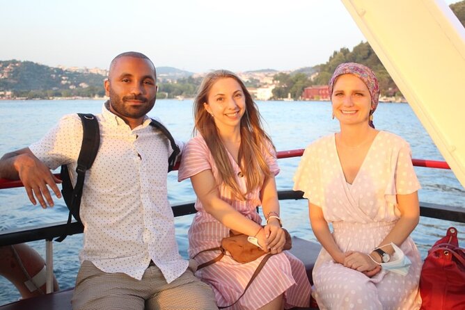 Bosphorus Cruise Boat Tour In Istanbul For 2 Hours - The Sum Up