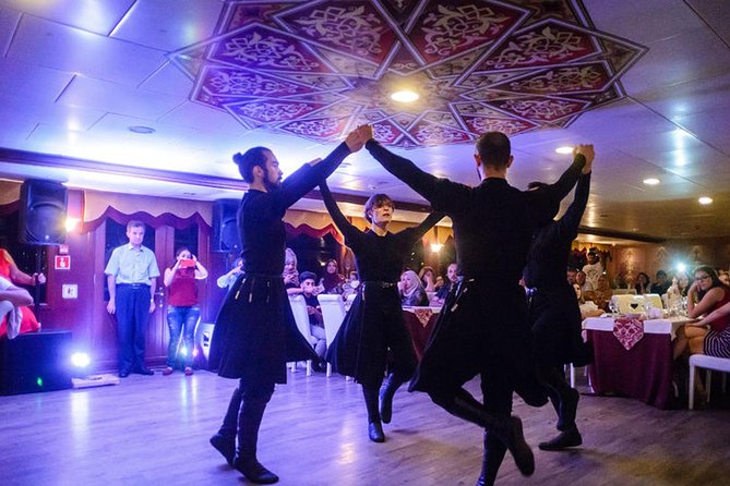 Bosphorus Dinner Cruise & Entertaintment & Private Table & Wi-Fi - Turkish Cuisine and Cultural Performances
