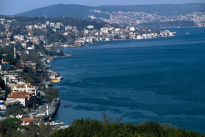 Bosphorus, Golden Horn and Eminönü District Tour - Booking Information