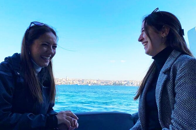 Bosphorus & Golden Horn: Sunset Yacht Cruise With Expert Guide - Expert Guide