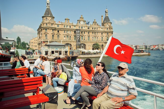 Bosphorus Strait Afternoon Cruise With Cable Car to Pierre Loti Hill - Panoramic Views of Istanbul