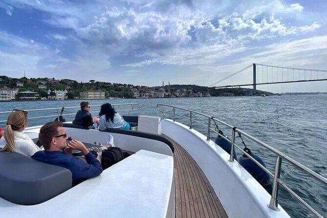 Bosphorus Yacht Cruise With a Visit to Kanlica in Asian Side - Specific Review