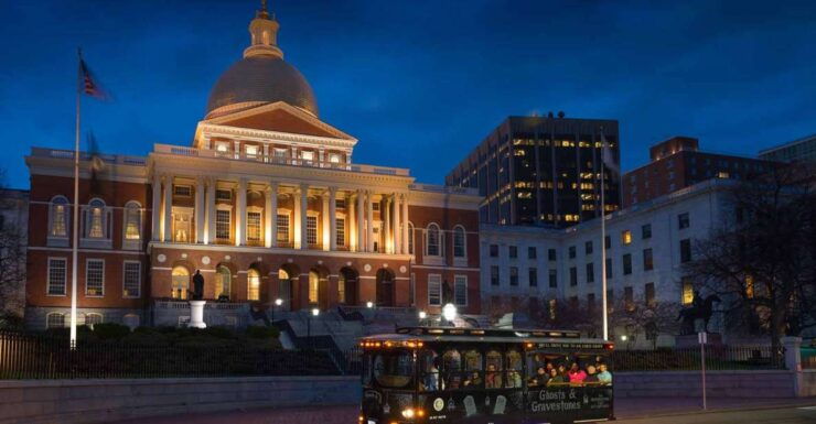 Boston: 1.5-Hour Ghosts and Gravestones Tour - Tour Overview