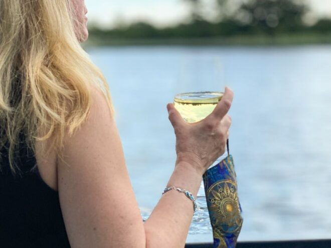 Boston: Buffet Lunch or Dinner Cruise on Boston Harbor - Additional Information