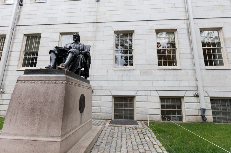 Boston, Cambridge and Harvard Tour - Guides, language options and group pace