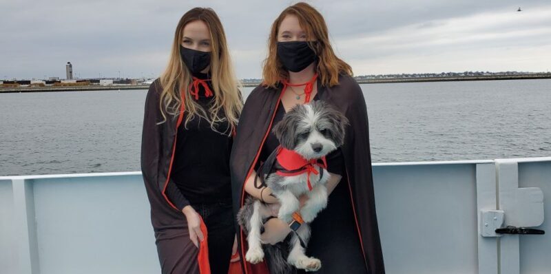 Boston: Dog-Friendly Halloween Costume & Sightseeing Cruise - Boston: Dog-Friendly Halloween Costume & Sightseeing Cruise
