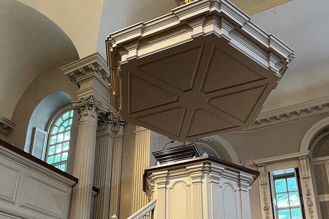 Boston Freedom Trail Private Car Tour - A Close Look at the Boston Freedom Trail Private Car Tour