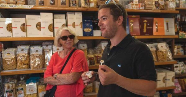 Boston: North End Food Experience With Pizza, Meats & Cheese - Food Samples and Historic Church Entrance Included